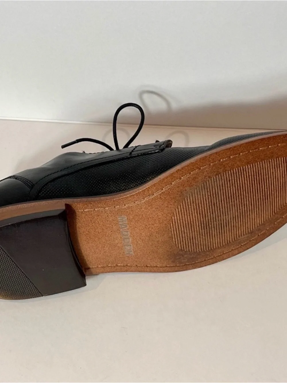 Steve Madden Men’s Nytro Black Perforated Derby Dress Shoes Size 9